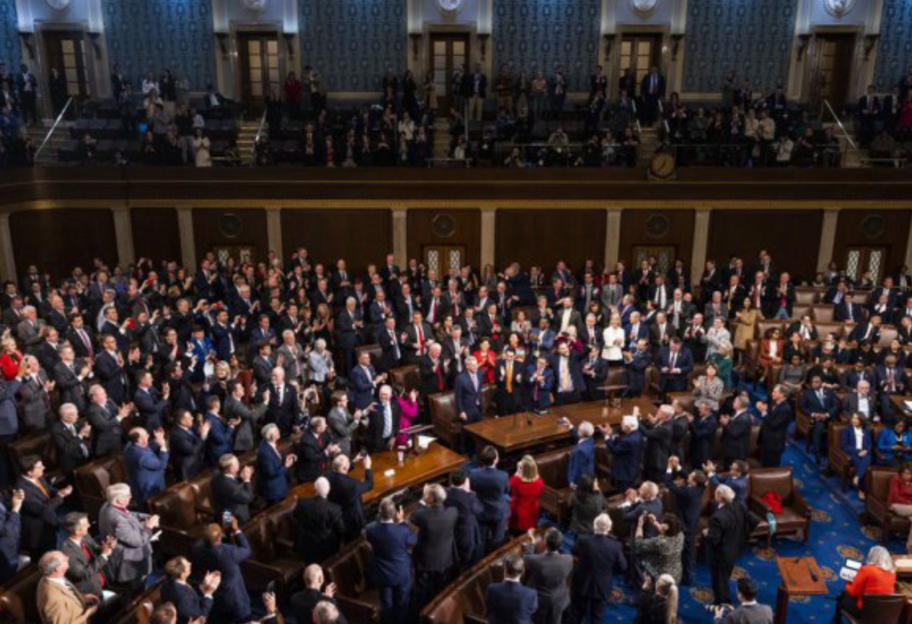 Фінансова допомога Україні - палата представників США схвалила виділення Україні 300 мільйонів доларів - фото 1