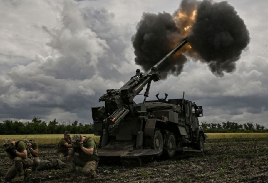 Военная помощь Украине - семи стран ЕС заказали боеприпасы для поставки Киеву - фото 1