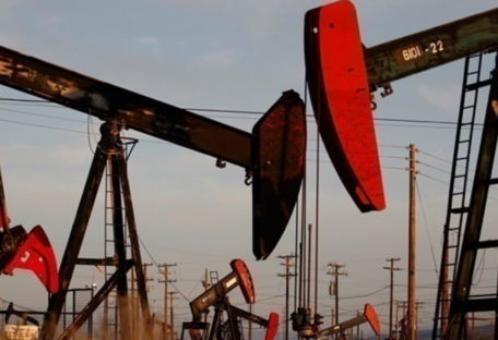 Ціни на нафту впали - що стало причиною 