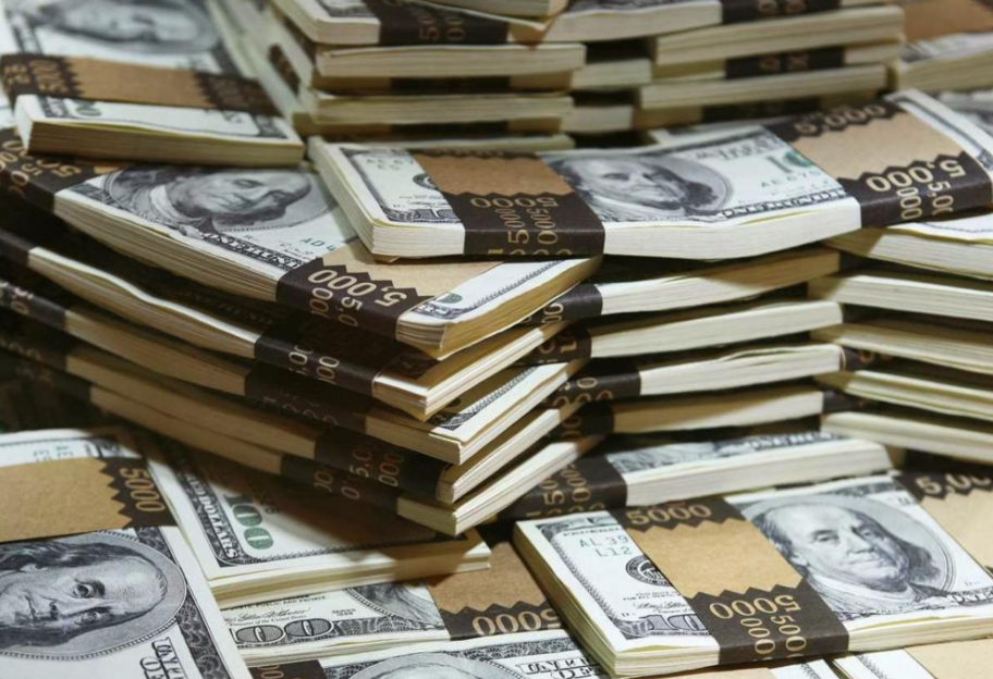Финансовая помощь Украине – международные резервы Украины за месяц сократились на 1,7%, сообщили в НБУ - фото 1