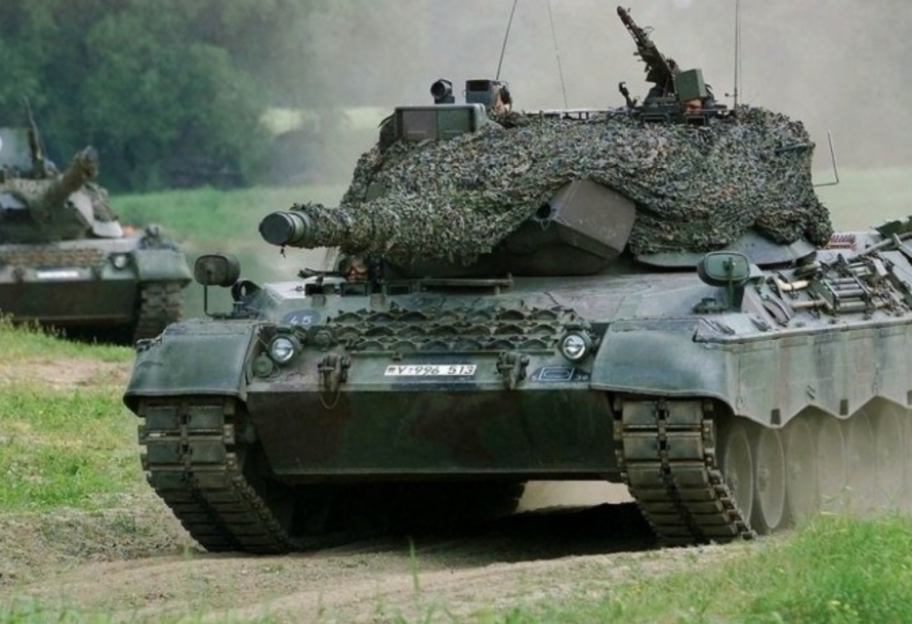Военная помощь Украине - Дания и Чехия поставят Киеву танки и БМП из своих запасов - фото 1