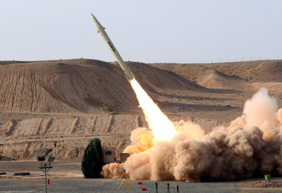 КНДР могла передать России баллистические ракеты малой дальности, считают в Подвенной Корее. - фото 1