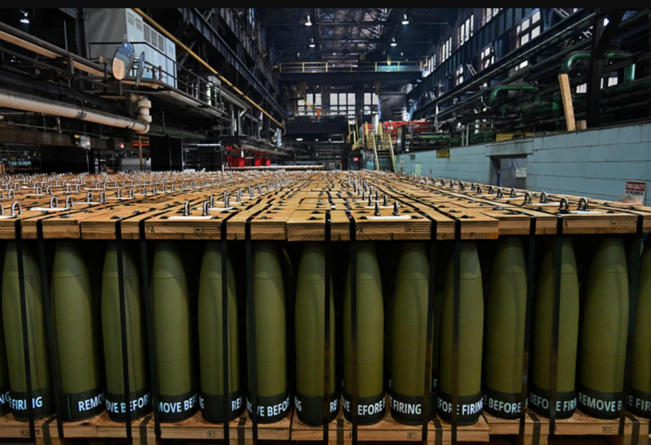 Міністр оборони Німеччини підтвердив недосяжність мети в 1 млн снарядів для України - фото 1