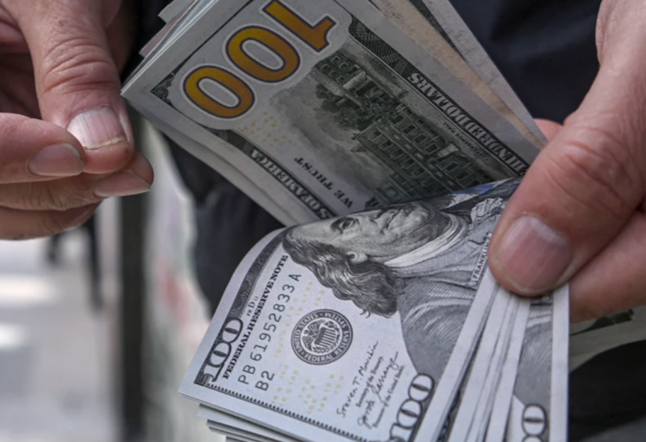 Курс валют в Україні - скільки коштує євро та долар США 29 листопада  - фото 1