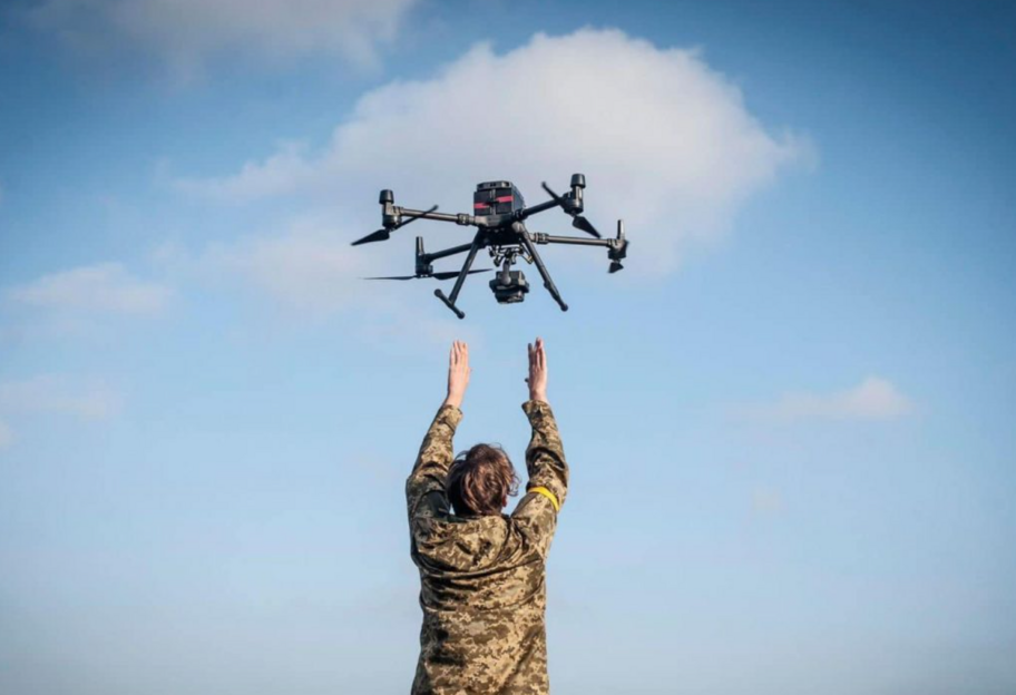 У грудні ЗСУ отримають в рази більше дронів, заявили в Міноборони - фото 1