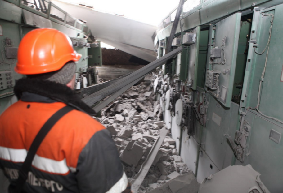 Обстрел России Харькова - в результате атаки 8 декабря было повреждено здание облэнерго - фото 1