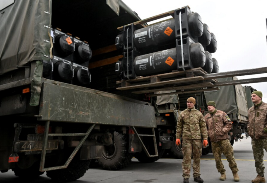 Военная помощь Украине - Британия объявила о выделении крупнейшего с начала войны пакета - фото 1