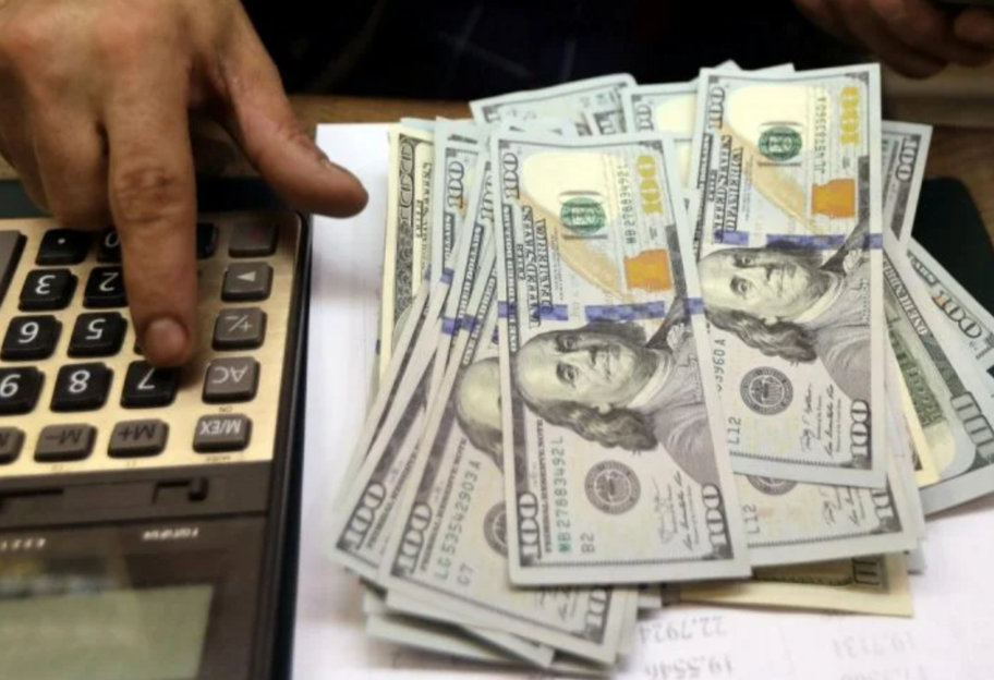 Курс долара в Україні 20 січня знову подешевшав - НБУ - фото 1