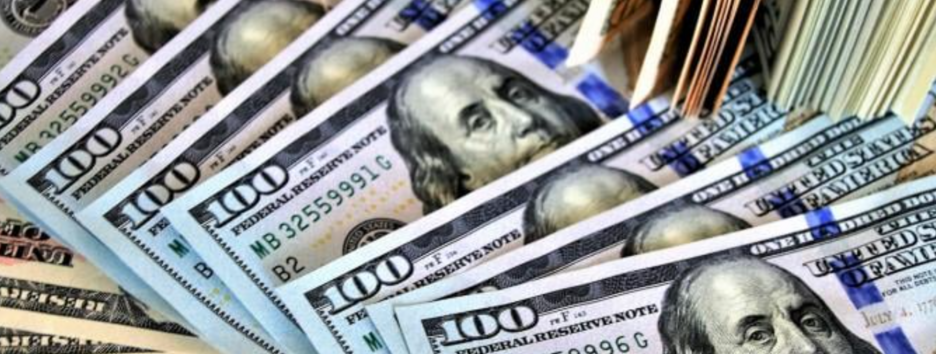 Долар призупинив падіння: НБУ оновив курси валют на 24 січня