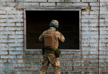 Бойцов ВСУ будут учить украинскому языку: что известно