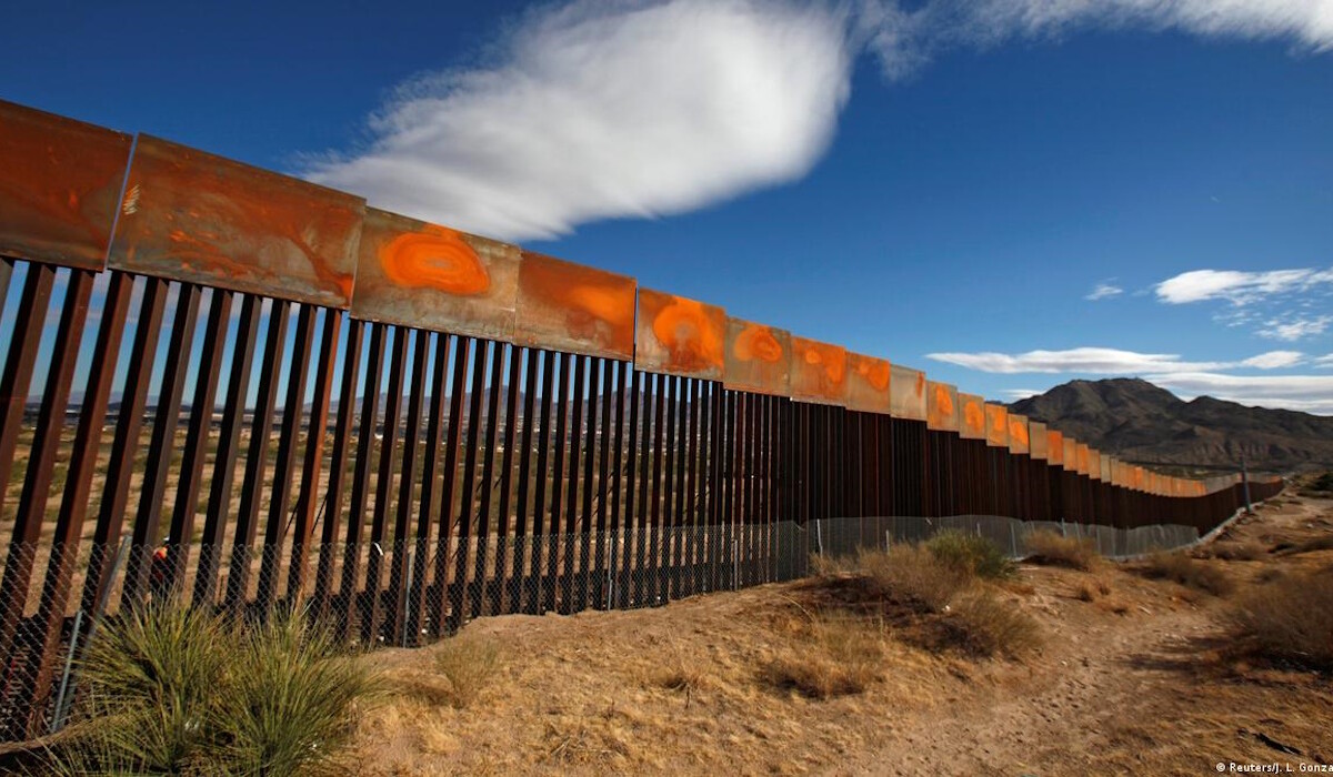 Юрій Ванетик: Питання кордону США з Мексикою буде стільки, скільки будуть США та Мексика