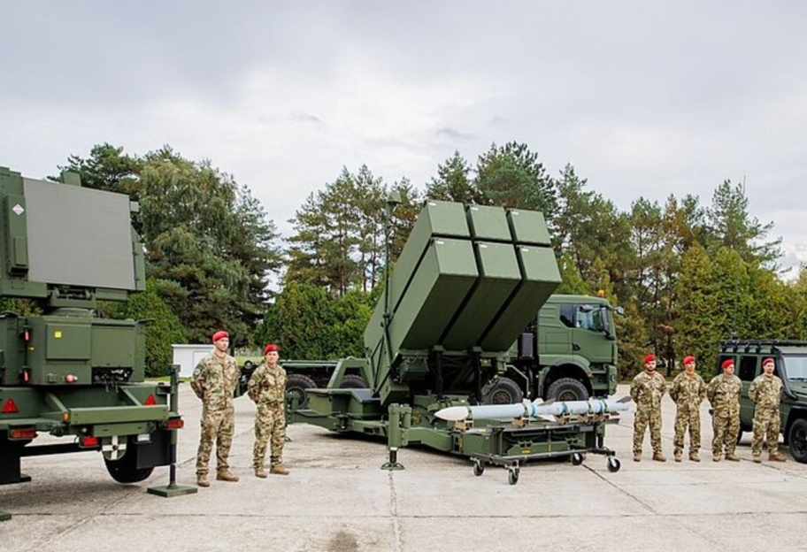 Військова допомога Україні - Норвегія планує передати ЗСУ ще десять пускових установок NASAMS - фото 1