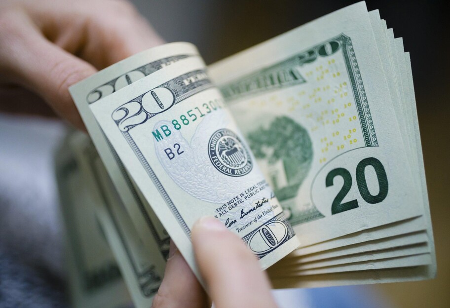 Курс валют 13 лютого - скільки коштують долар та євро - фото 1
