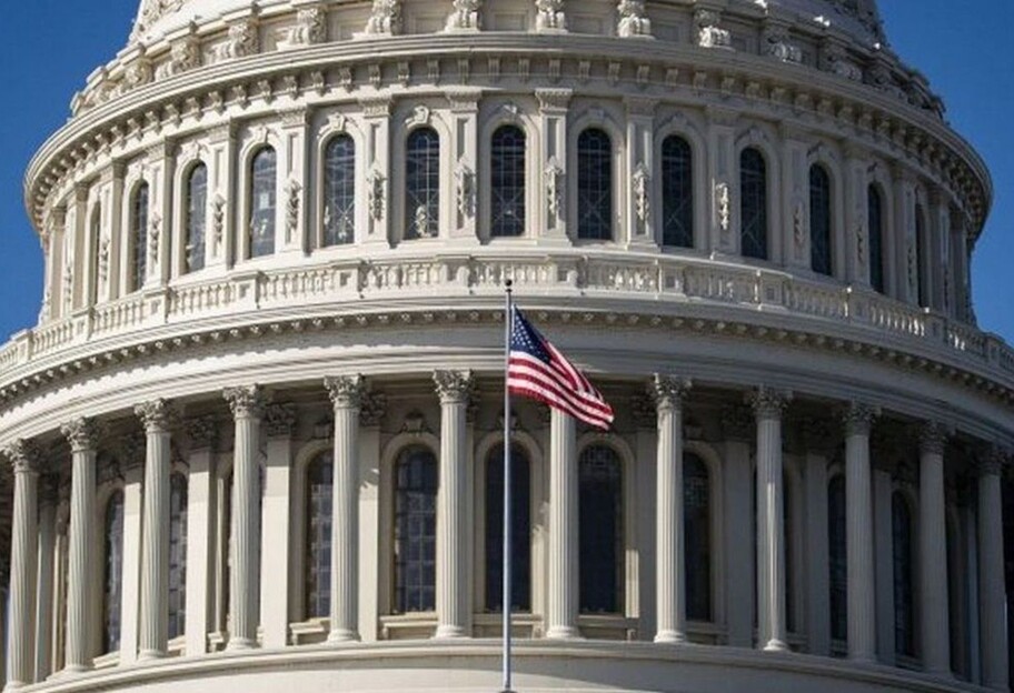 Сенат США окончательно принял законопроект о помощи Украине - фото 1
