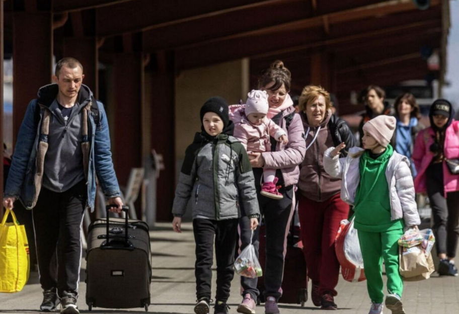 Ирландия резко сокращает выплаты для украинских беженцев, - фото 1