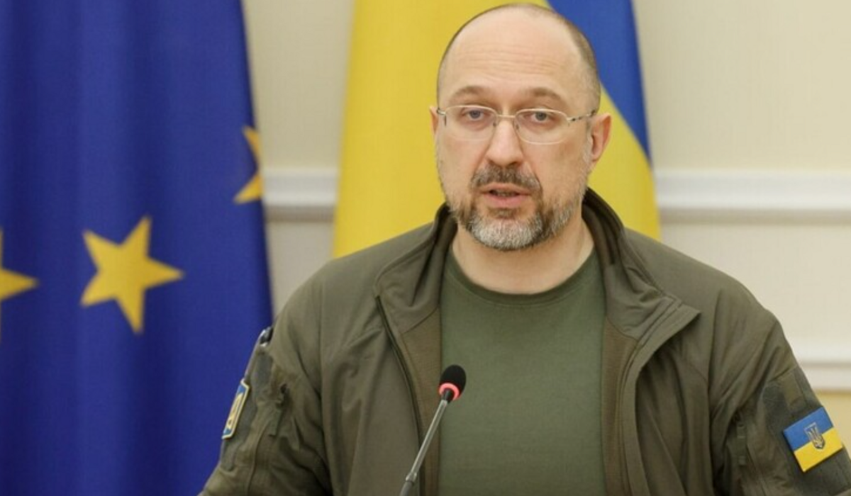 Пакет від ЄС на 50 млрд євро: Шмигаль назвав суму допомоги, яку Україна отримає 2024 року фото