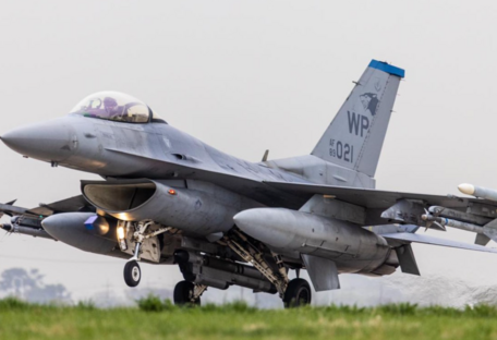 В Румынии согласовали проведение обучения на самолетах F-16 для украинских пилотов