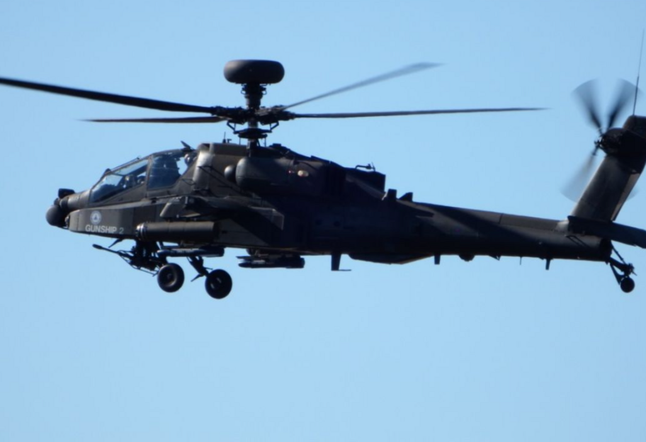Польша обустроит постоянную вертолетную базу на границе с Украиной - фото 1