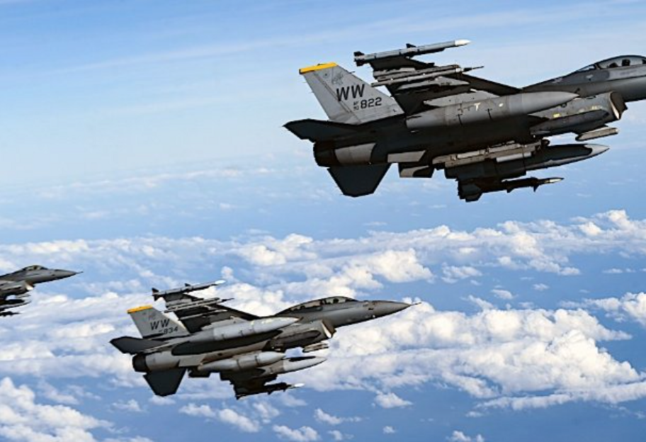 Коалиция истребителей передаст Украине 22 самолета F-16 с новейшим оборудованием - фото 1