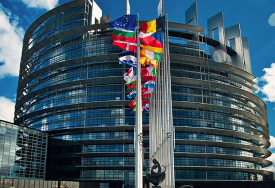 Европарламент заблокировал решение о бюджете Совета ЕС через Patriot для Украины - фото 1