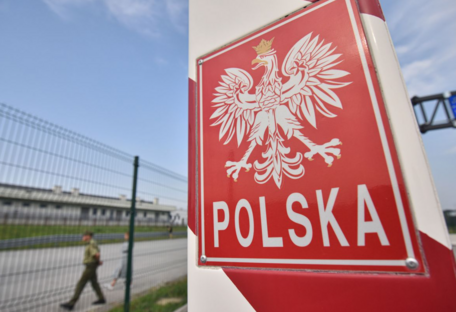 Поляки блокують два КПП на кордоні з Україною: деталі від ДПСУ 