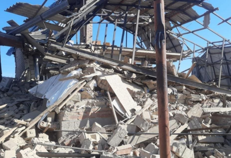 рф мощно ударила по Никопольщине: повреждены дома, газопровод и ЛЭП