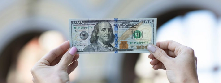 Фінансові аналітики та банкіри погіршили прогнози щодо курсу гривні до долара