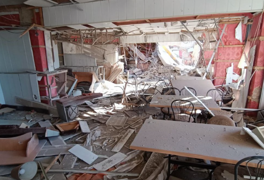 В Николаевской области в результате российской атаки повреждено промышленное предприятие - фото 1