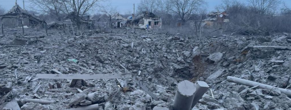 Росіяни вдарили по житловому району в Херсоні: є загиблий і поранені 