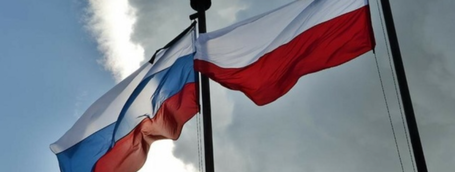 Польша введет ограничения на передвижение российских дипломатов по своей территории: подробности