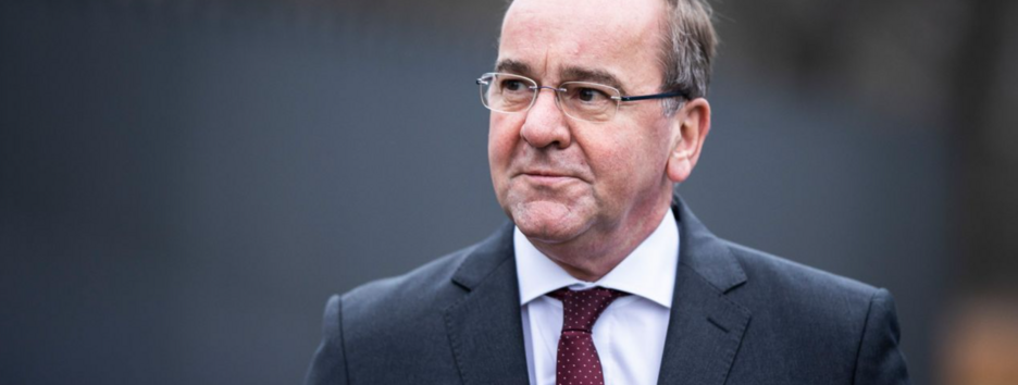 У Німеччині відповіли, чи готові відправити своїх військових в Україну 