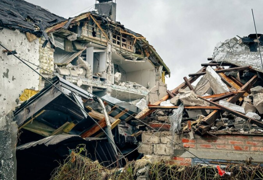 Росіяни вдарили по Полтавському району - дев'ятеро поранених, пошкоджені ЛЕП і багатоповерхівки - фото 1