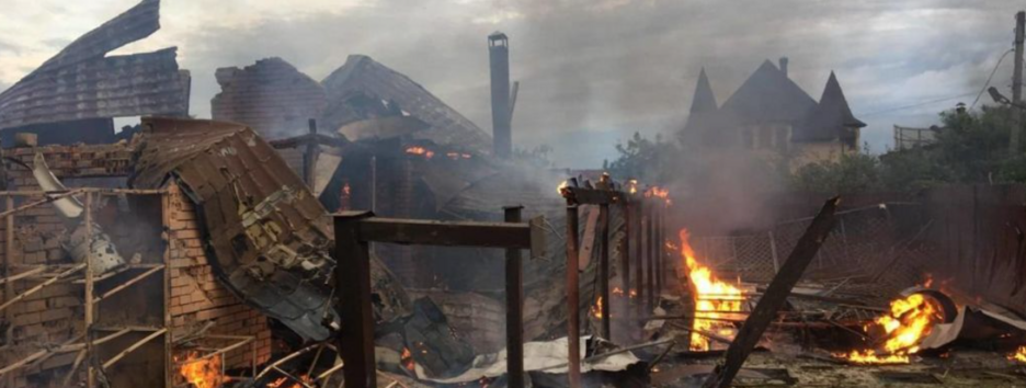 рф нанесла авиаудар по поселку на Харьковщине: есть повреждения и пострадавшие