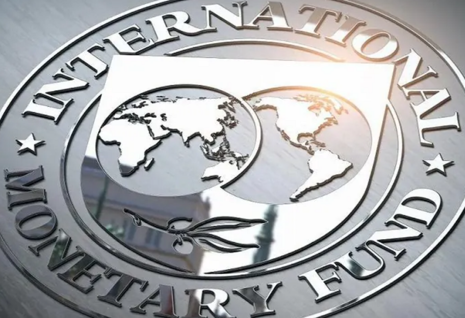 Транш от МВФ в 2,2 млрд долл. правительство ожидает на следующей неделе - Шмигаль - фото 1