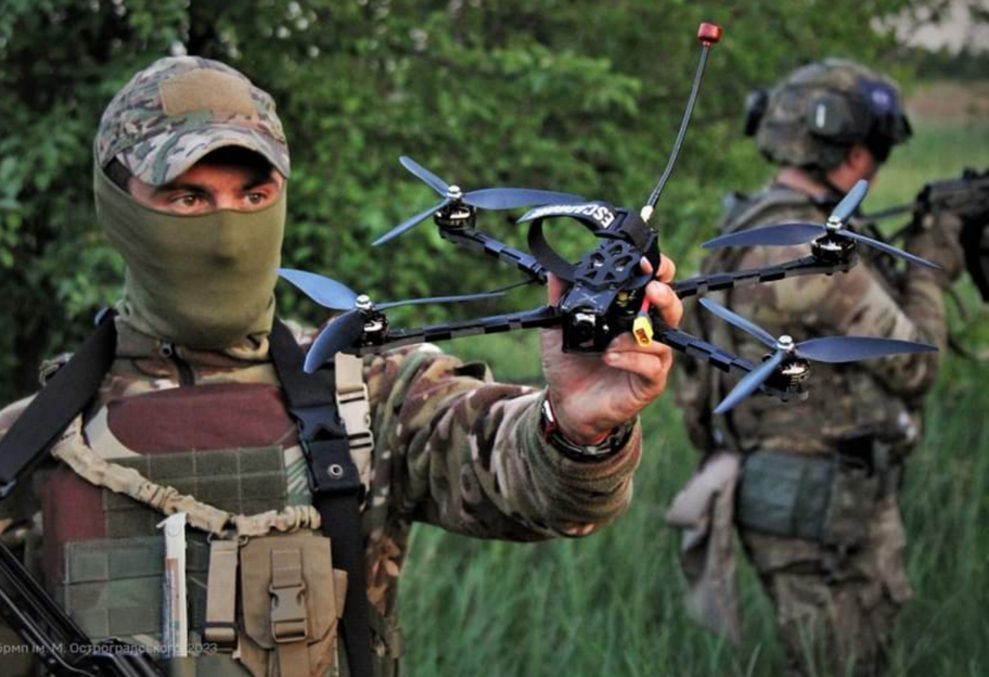 Нідерланди виділять 20 млн євро на FPV-дрони для України - фото 1