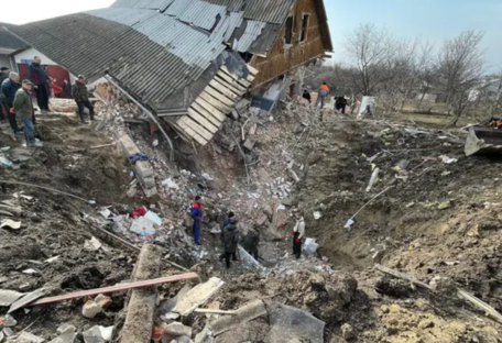 россия ударила по общежитию в Нежине: четверо гражданских госпитализированы