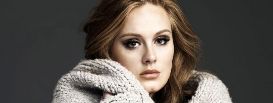 Адель посвятила песню жертвам теракта в Лондоне