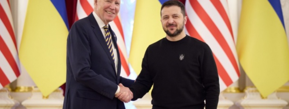 Зеленский в ближайшее время планирует позвонить по Байдену