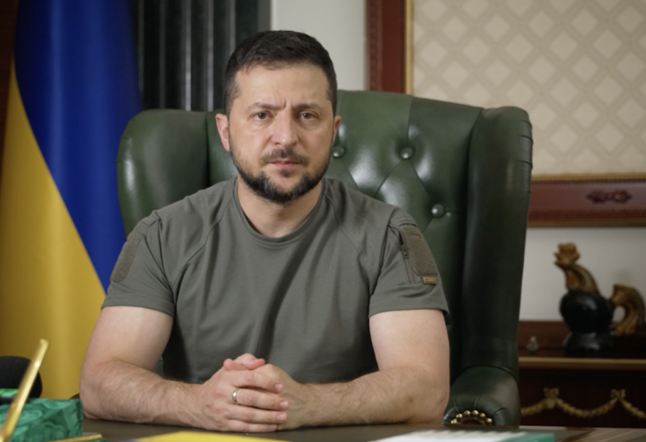 Зеленський розповів про спроби замаху на нього та тиск з різних сторін на початку повномасштабної війни - фото 1