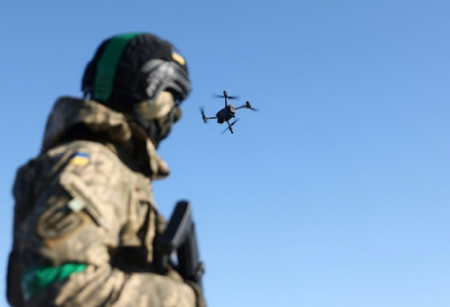 Спецоперація ГУР: російські оператори дронів отримали FPV-окуляри з вибухівкою - фото 1