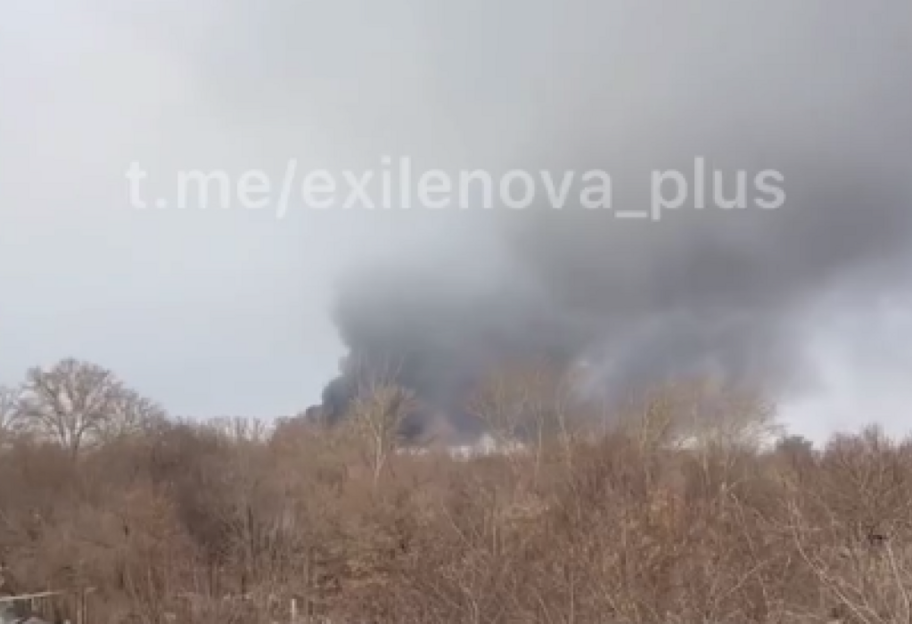 Новокуйбишевський НПЗ у Самарській області у ніч на 10 березня атакували дрони - фото 1