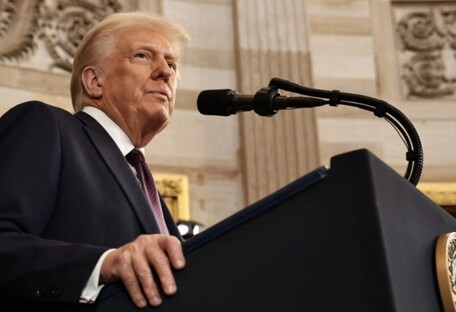 Трамп оголосив нові мита: США вводять 10% тариф на весь імпорт