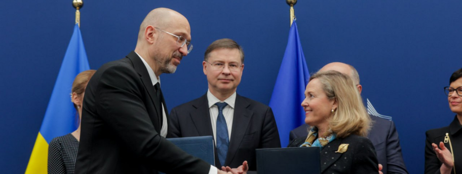 ЕИБ предоставит €300 млн Украине на восстановление энергетики