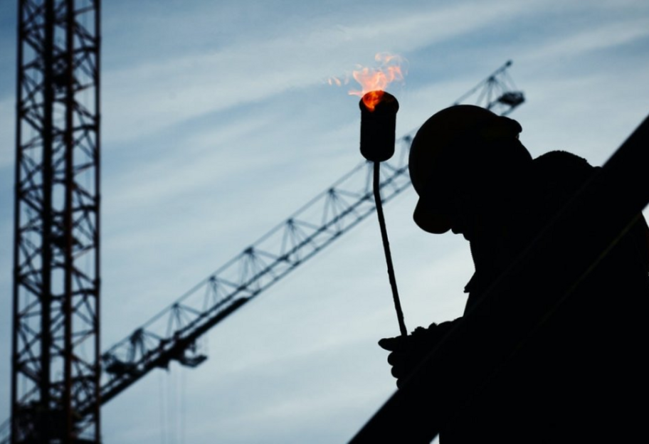 У 12 населених пунктах Полтавщини відбулися аварійні відключення електроенергії — ОВА - фото 1