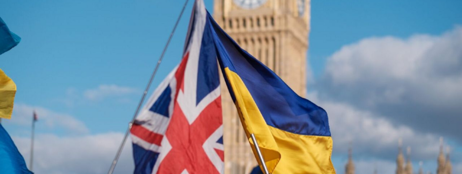 Украина получила новый транш в $900 млн от Великобритании
