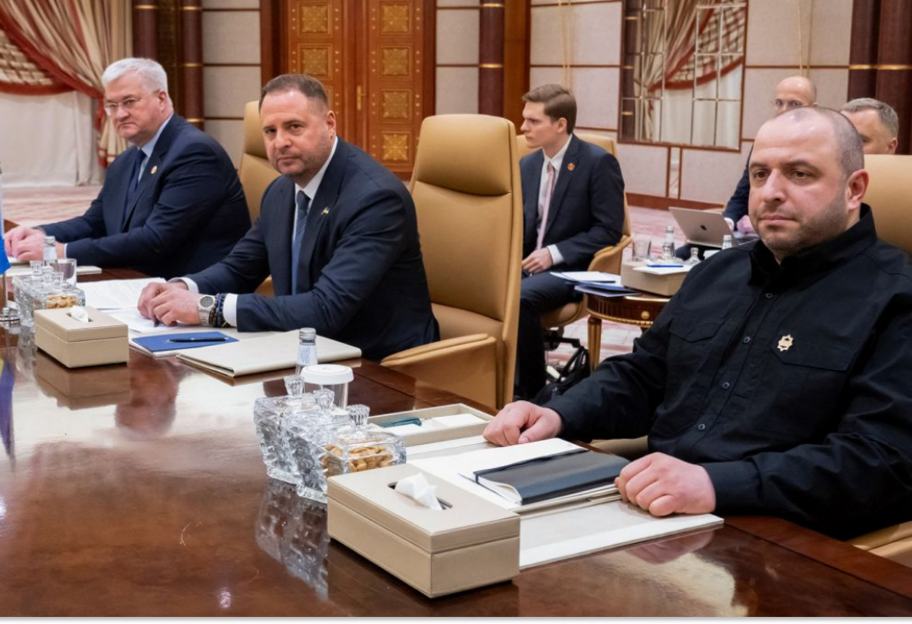 Стал известен состав украинской делегации на переговорах в Лондоне по 