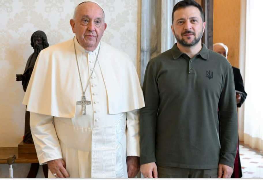 Зеленский готовится к поездке на погребение Папы Римского Франциска - фото 1