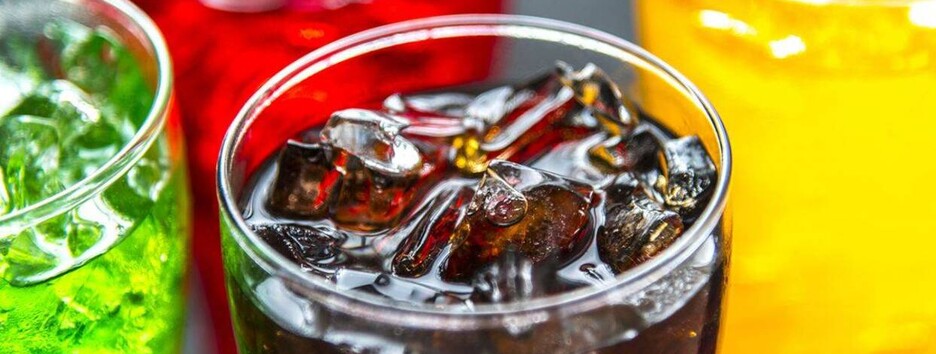 Какие симптомы указывают на то, что газированную сладкую воду больше пить нельзя