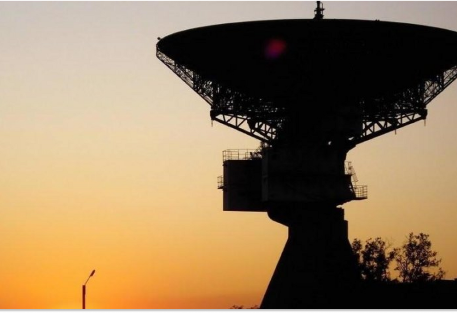 ЦПИ: дроны атаковали воинскую часть космической разведки российского ГРУ - фото 1