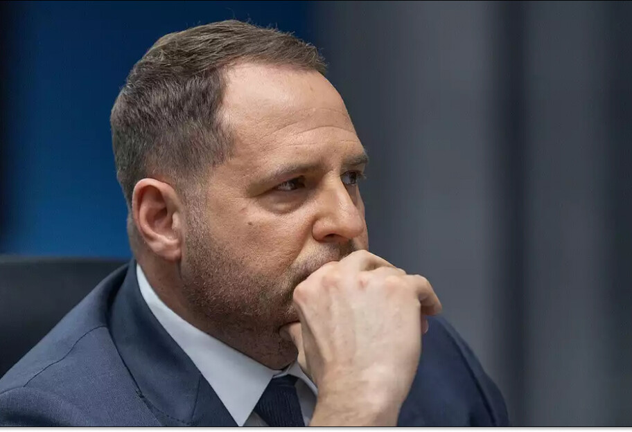 Ермак: Кремль имитирует открытость к диалогу, чтобы перевести ответственность за войну - фото 1